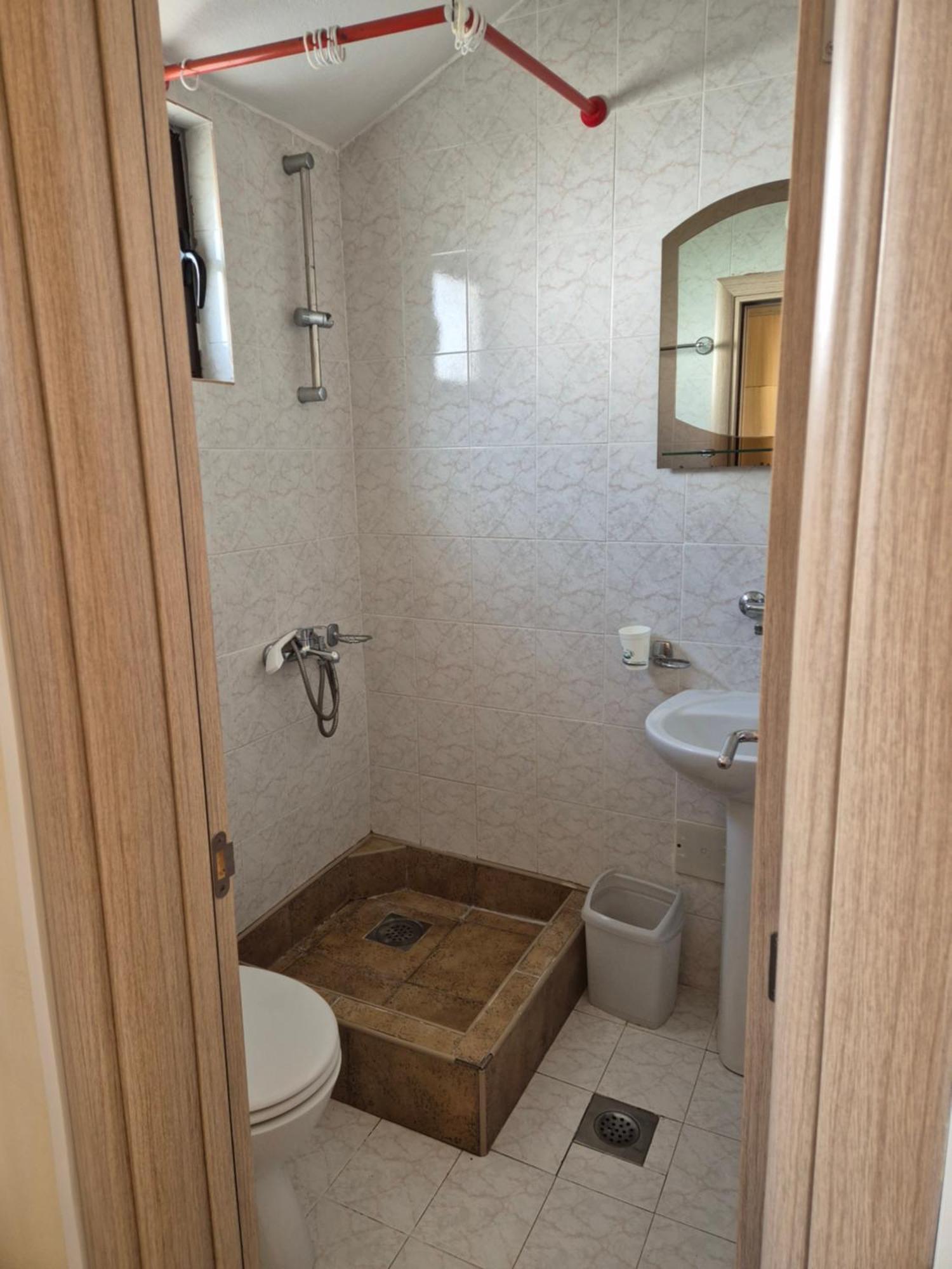 Mali Milocer Bay Accommodation スヴェティ・ステファン 部屋 写真